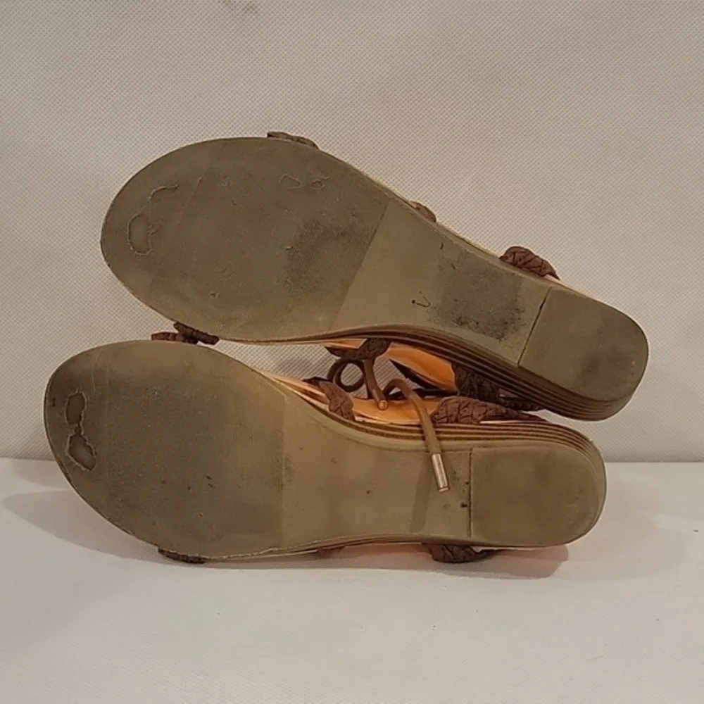 STEVE MADDEN BROWN STRAPPY‎ SANDALS (sz 7)